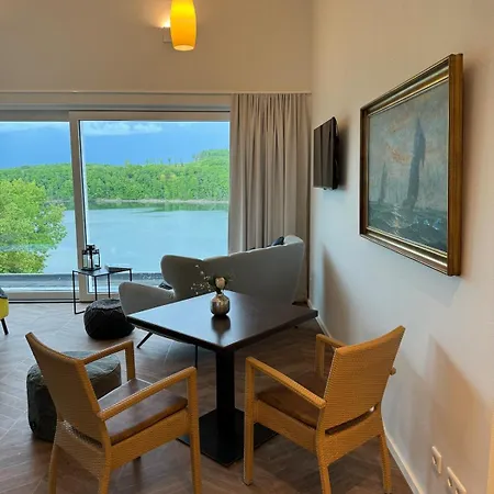 #4 Ommi Kese Pirat Sauna Balkon Seeblick * Olpe