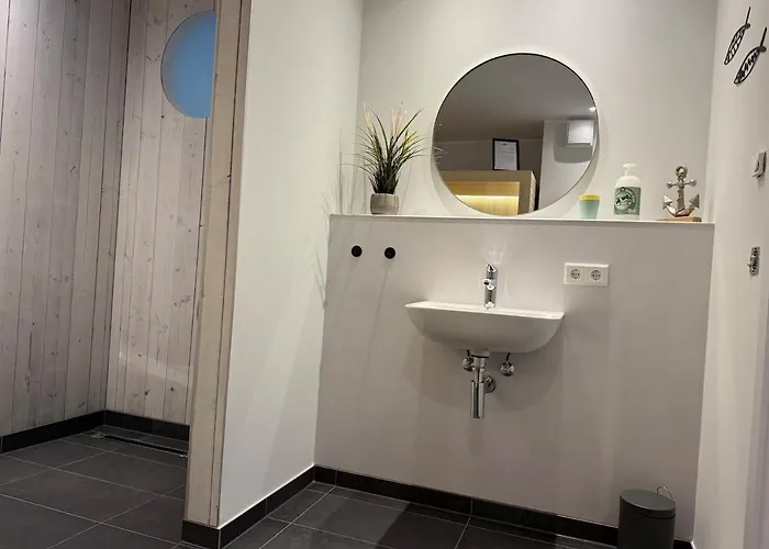 #4 Ommi Kese Pirat Sauna Balkon Seeblick * Olpe bei Meschede